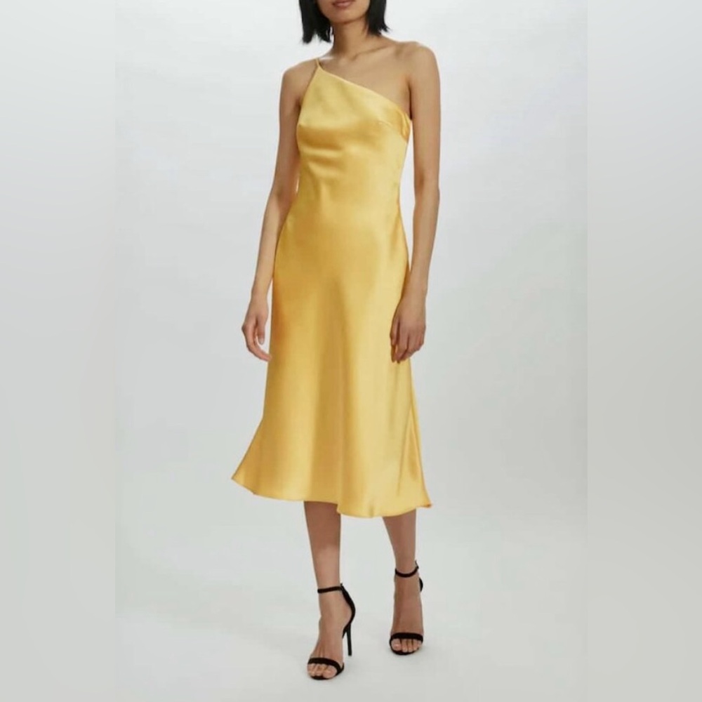 Brand New, Never Worn Amsale Mabel Dress (Size 8) in Marigold